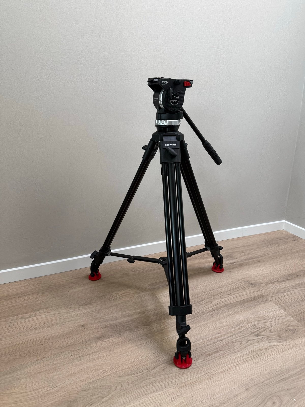 Proffesioneel video statief - Sachtler Ace XL, Ophalen, Driepoot, Zo goed als nieuw, 150 tot 175 cm