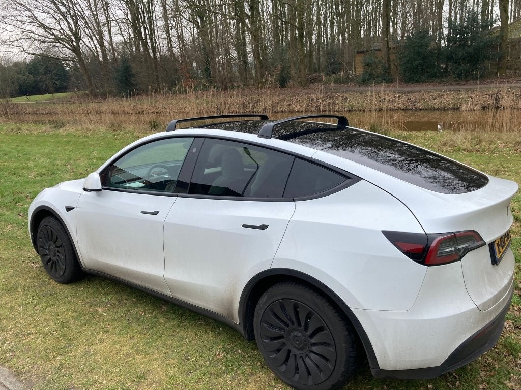 Foto 4 van dakdragers Tesla Y incl. montage, eventueel met dakkoffer