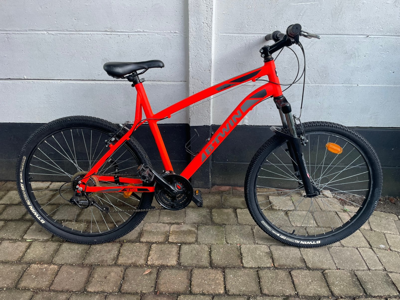 MTB B'TWIN Rockrider 340 26 inch, Fietsen en Brommers, Fietsen | Mountainbikes en ATB, Hardtail, 45 tot 49 cm, Zo goed als nieuw