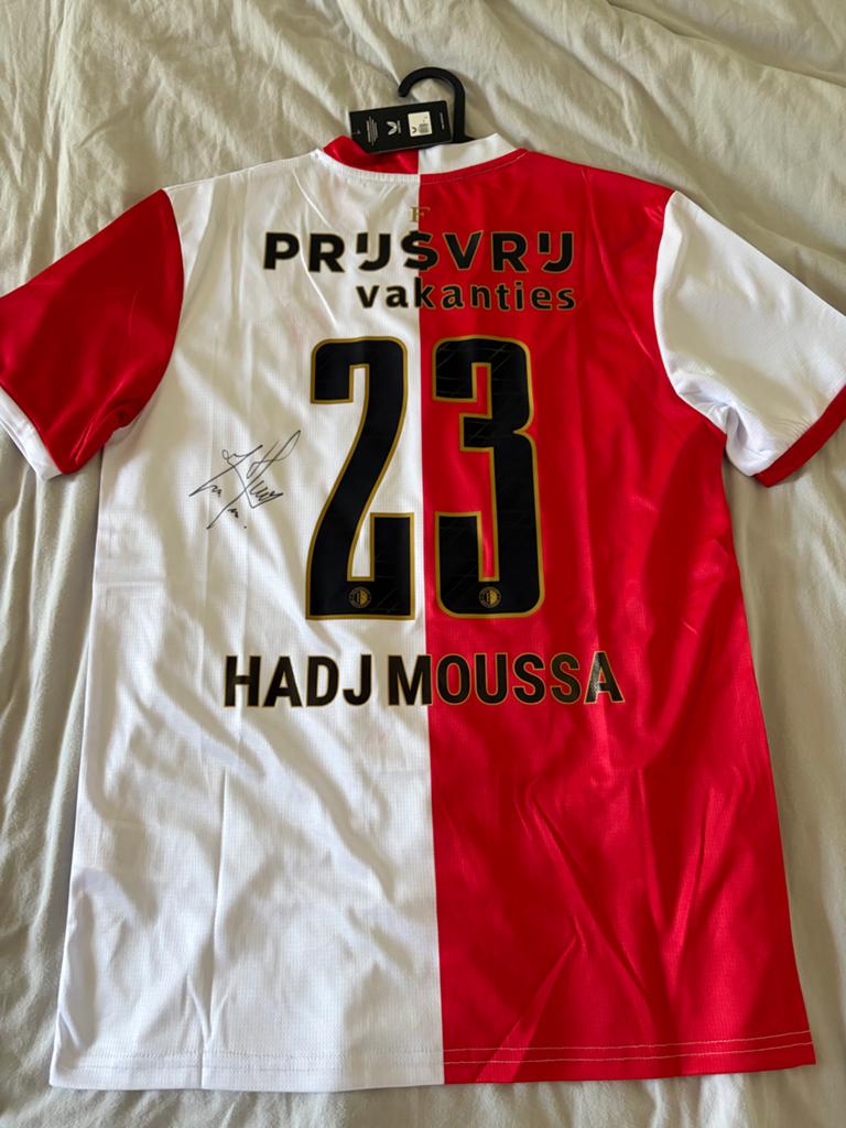 Gesigneerd Feyenoord Thuisshirt Hadj Moussa + Video Bewijs, Sport en Fitness, Voetbal, Ophalen of Verzenden, Nieuw, Shirt