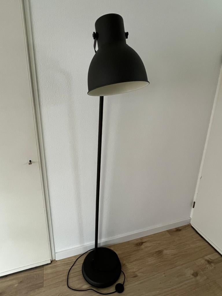 Ikea Lamp Hektar, Ophalen, Zo goed als nieuw, Metaal, 150 tot 200 cm