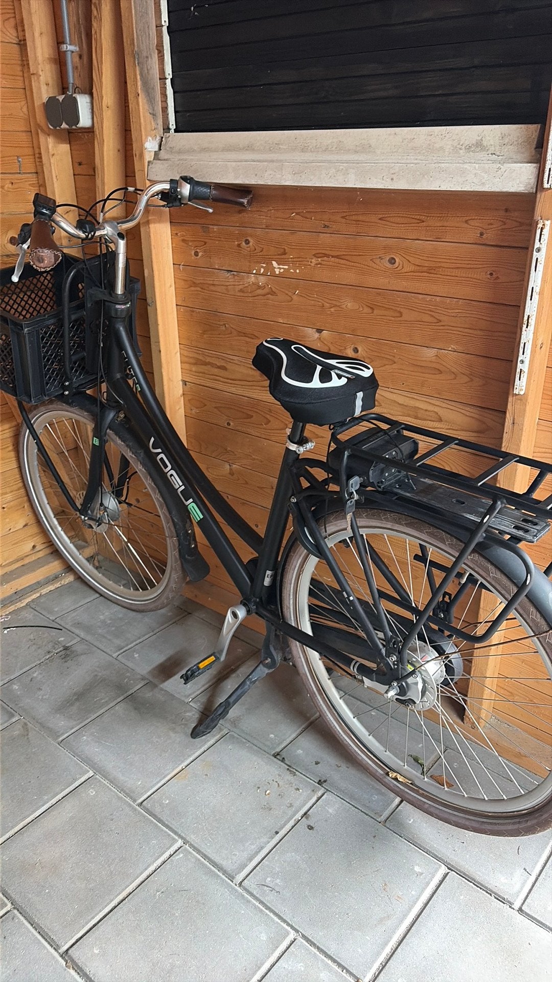 Vogue elektrische fiets - moet nieuwe accu op - prima, Ophalen, Zo goed als nieuw, Overige merken