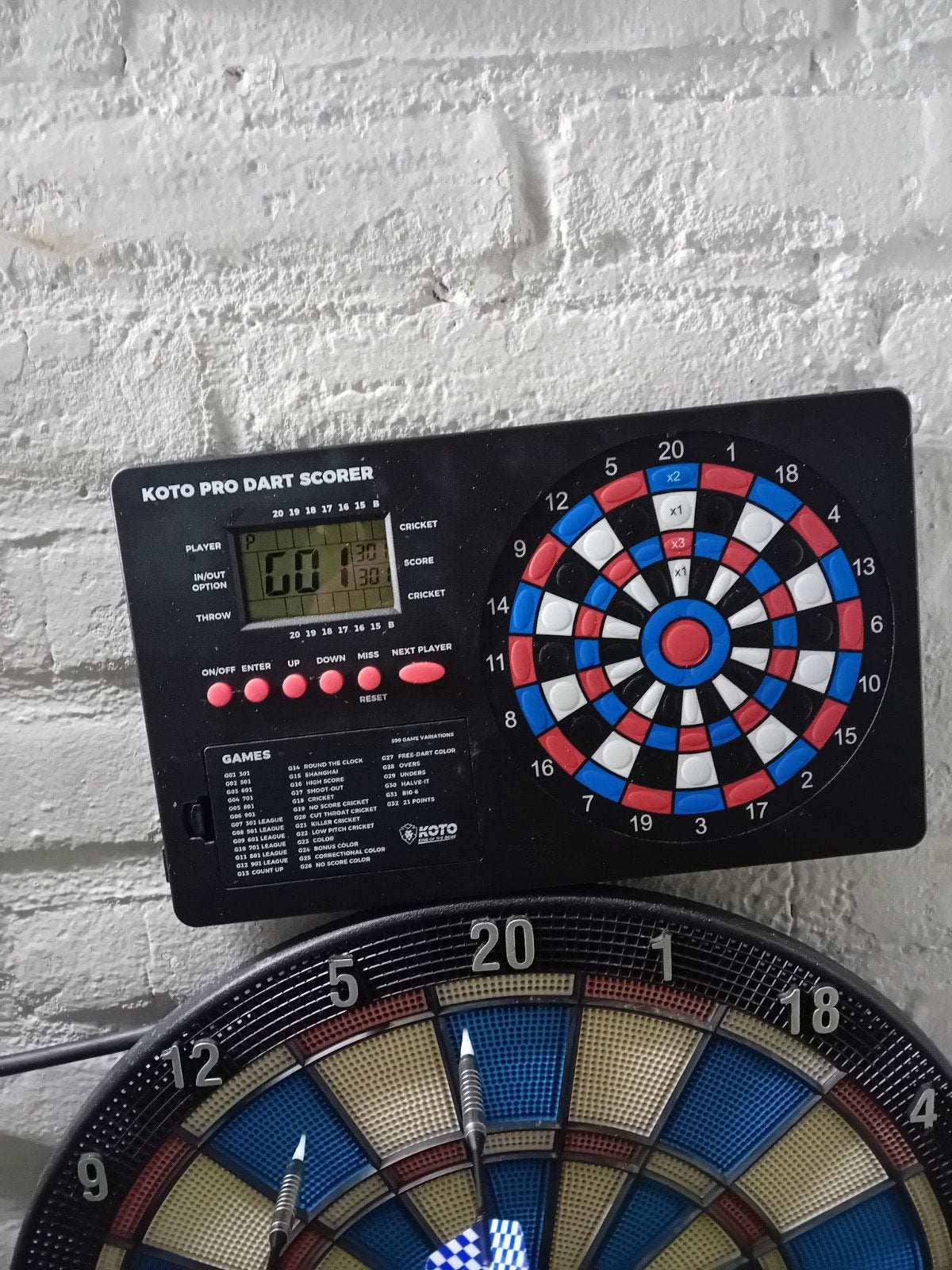 KOTO Pro Dart Scorer - Elektronisch Scorebord Darts, Ophalen of Verzenden, Zo goed als nieuw