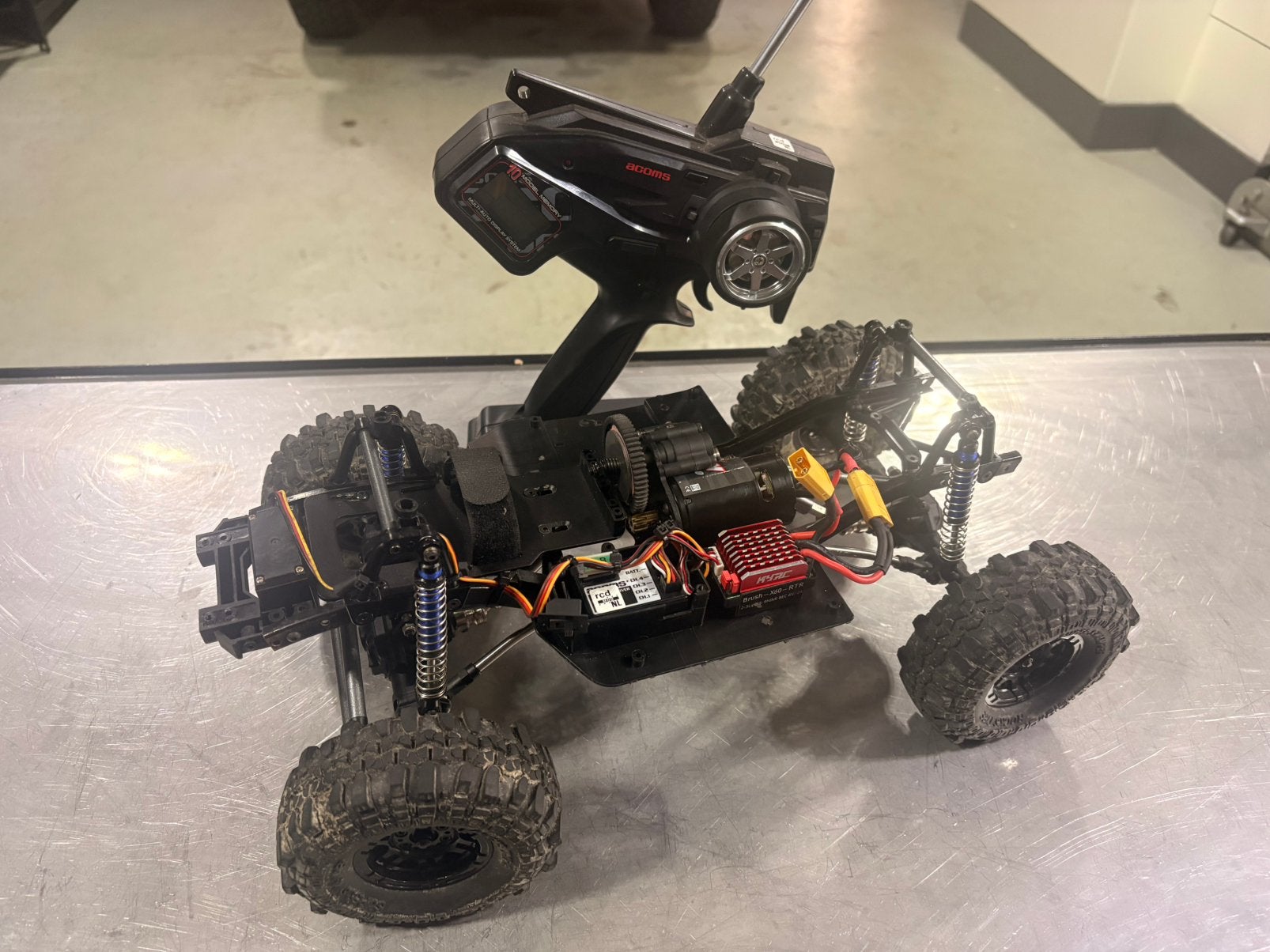 Rc Crawler Axial, Elektro, Auto offroad, Ophalen of Verzenden, Zo goed als nieuw