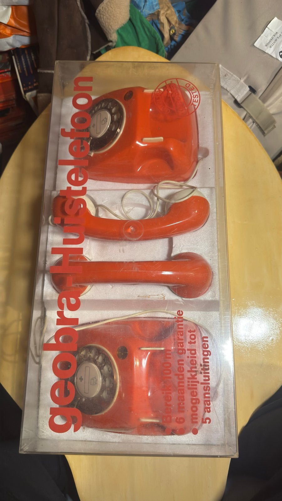 Werkende Oude Telefoon - Vintage Rood 2 stuks, Telecommunicatie, Vaste telefoons | Handsets en Draadloos, Ophalen of Verzenden