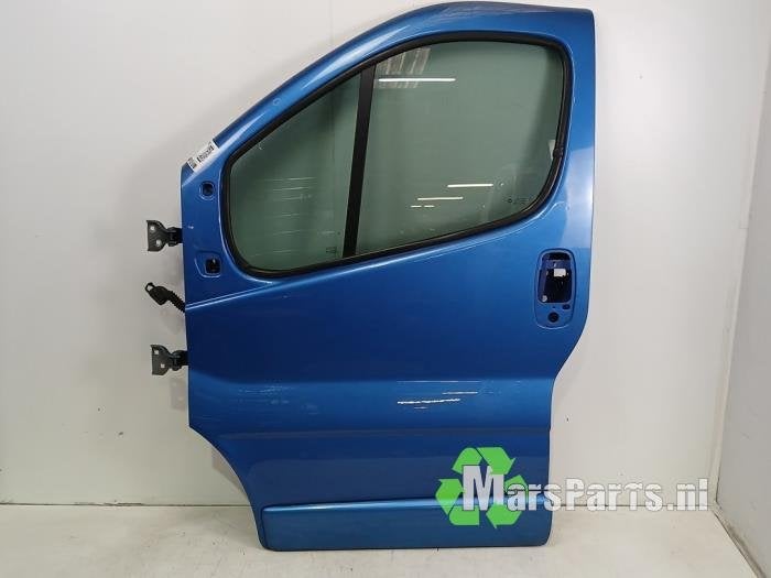 Portier 2Deurs links van een Opel Vivaro (23U), Gebruikt, -, Deur, -