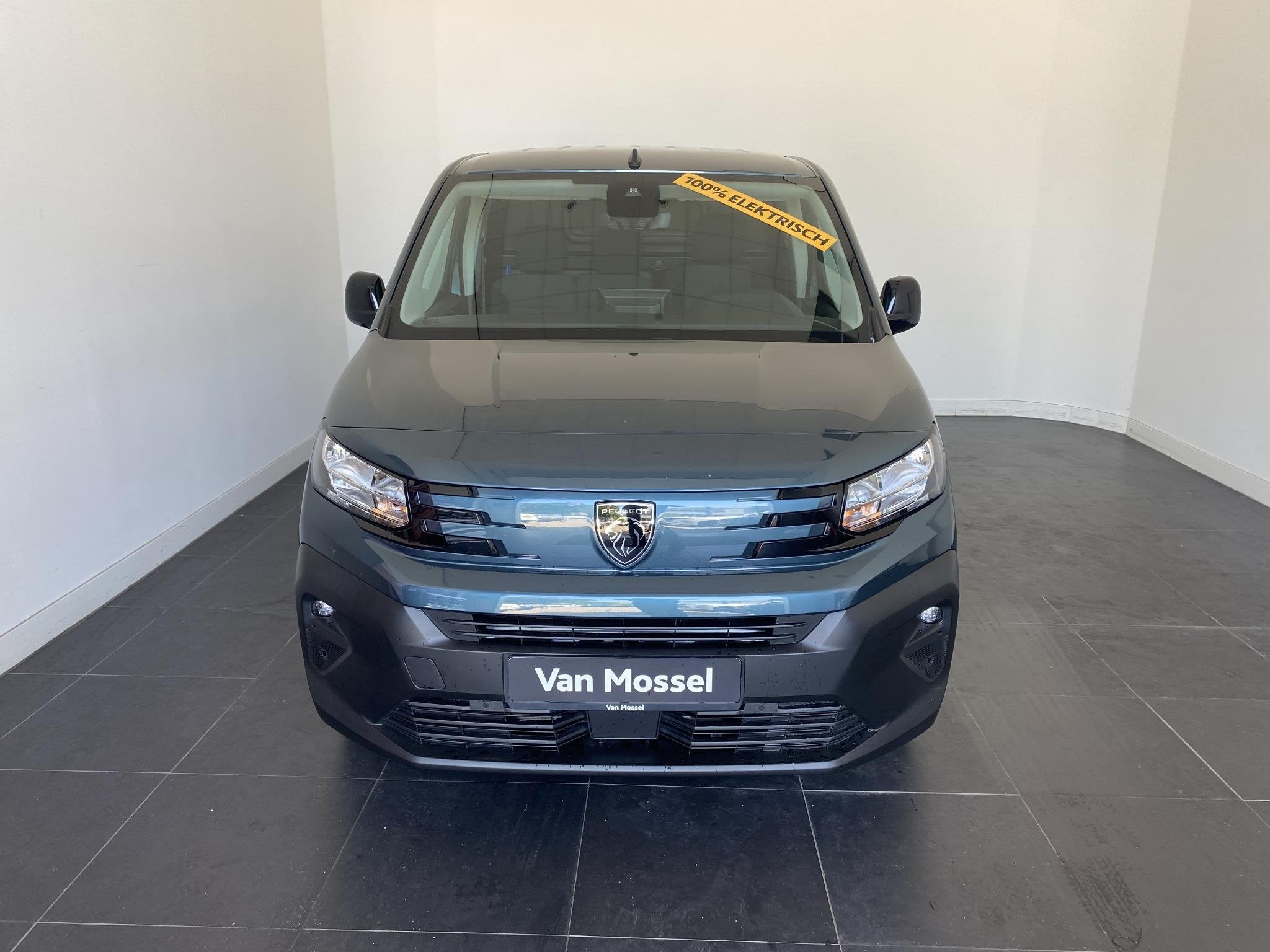 Peugeot e-Partner 136 L2 50 kWh | DEMO | AUTOMAAT |STUURVERW, Auto's, Bestelauto's, 750 kg, Blauw, Origineel Nederlands, Grijs