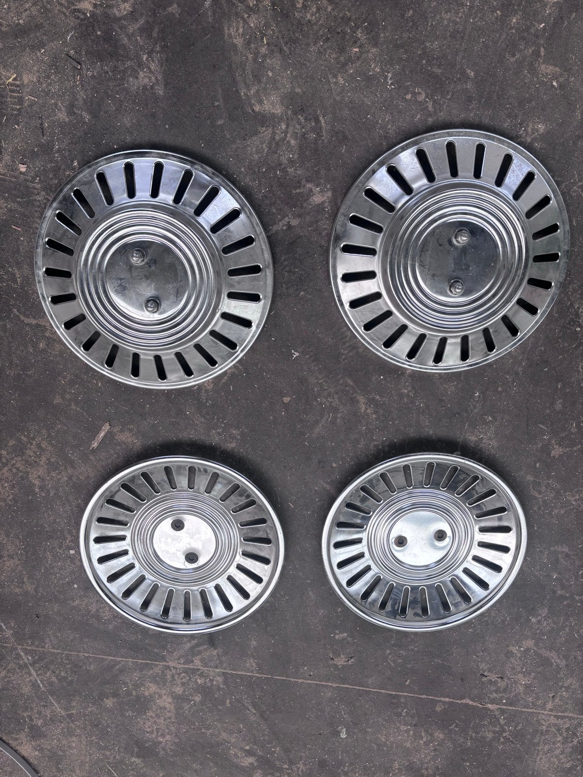 16” wieldoppen dubbellucht Mercedes t2 Dudo 406/508, Auto diversen, Ophalen of Verzenden, Gebruikt