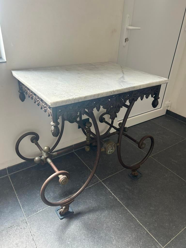 Unieke antieke beenhouwerstafel ruim 125 jaar oud, Ophalen