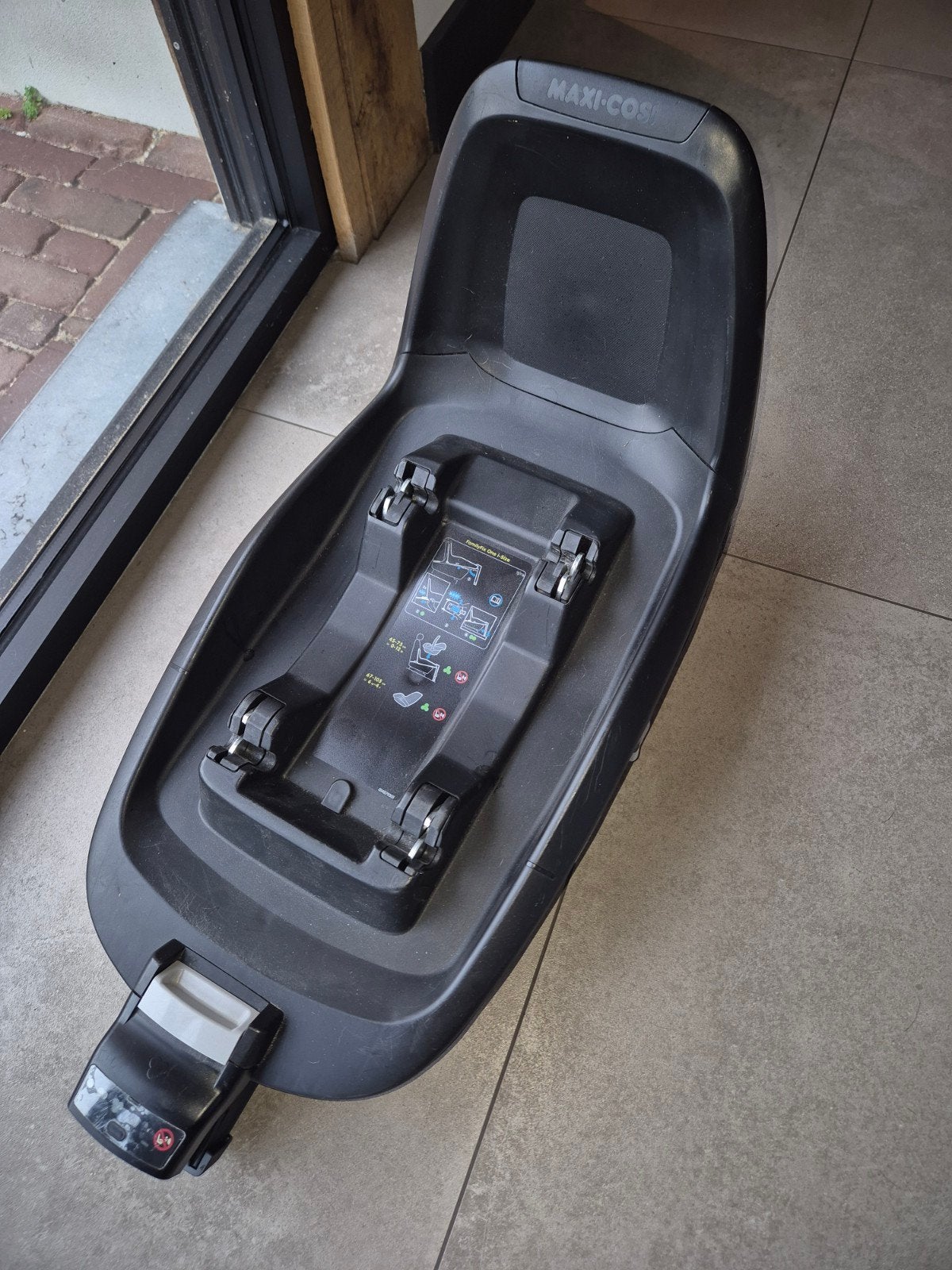 Base familyfix one i-size (gebruikt), Ophalen, Gebruikt, Isofix, 0 t/m 13 kg