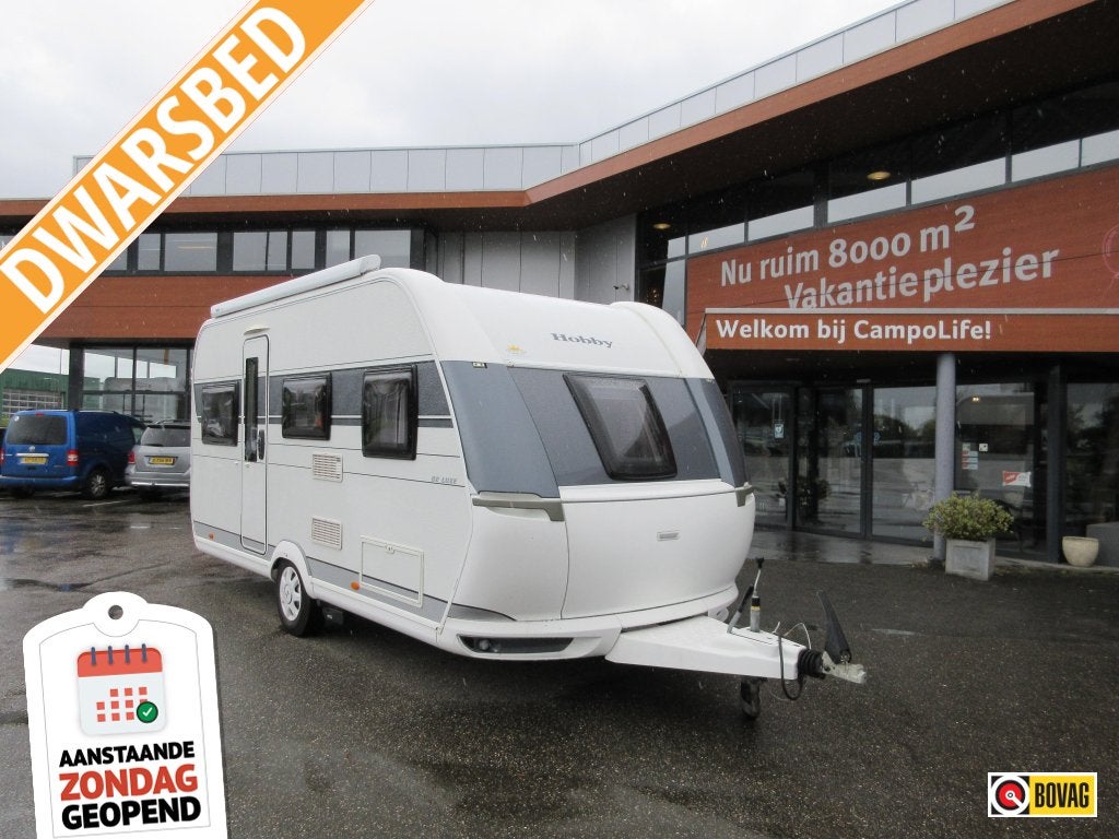 Hobby De Luxe 455 UF ZEER NETJES EN MET MOVER, Rondzit, Hobby, Dwarsbed, Luifel