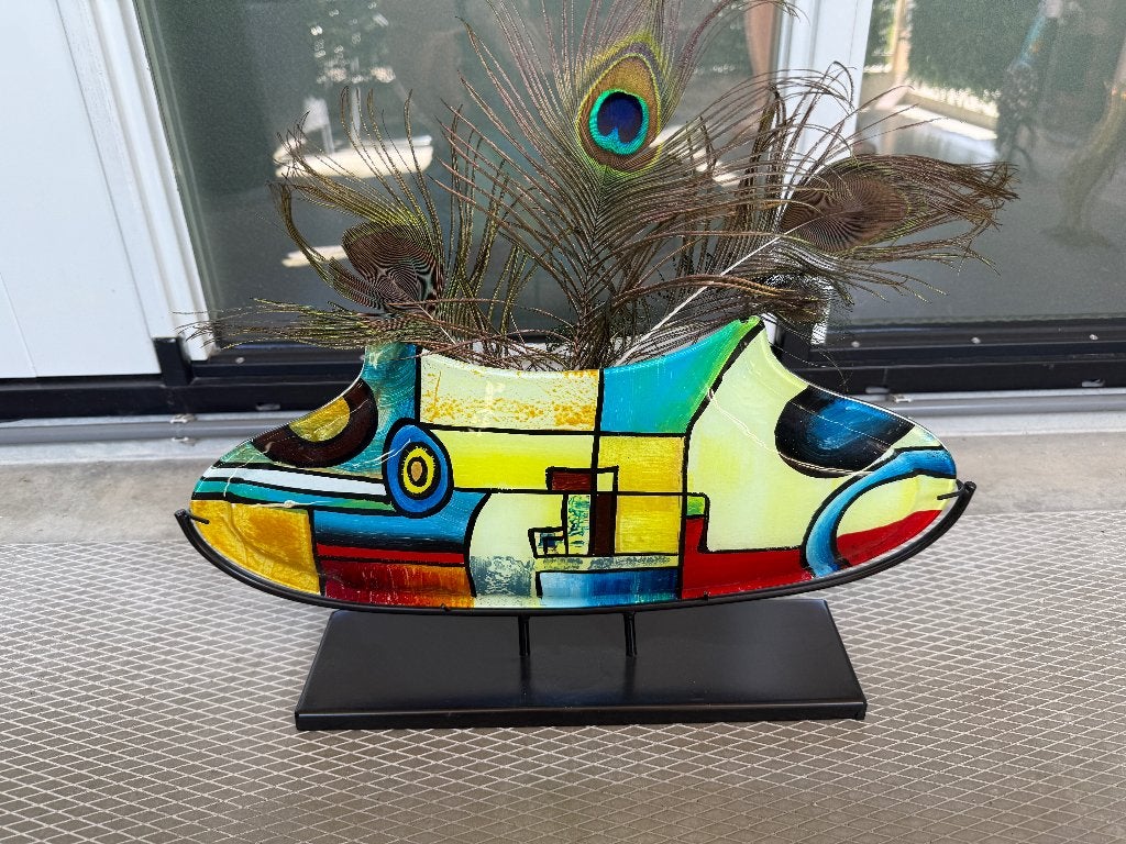 Kleurrijke brede siervaas op zwarte voet – abstract design, Ophalen, Zo goed als nieuw, Geschikt voor droogbloemen, Meerkleurig