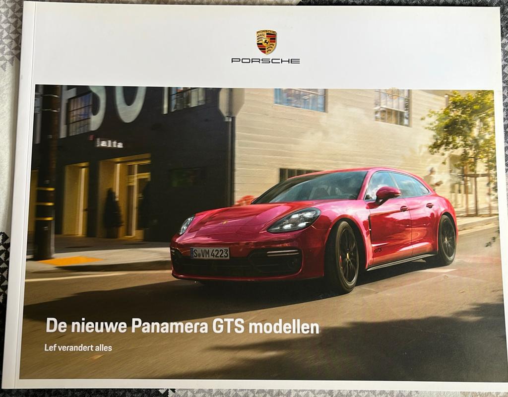 Porsche Panamera GTS modellen brochure (10/18), Ophalen of Verzenden, Zo goed als nieuw, Porsche