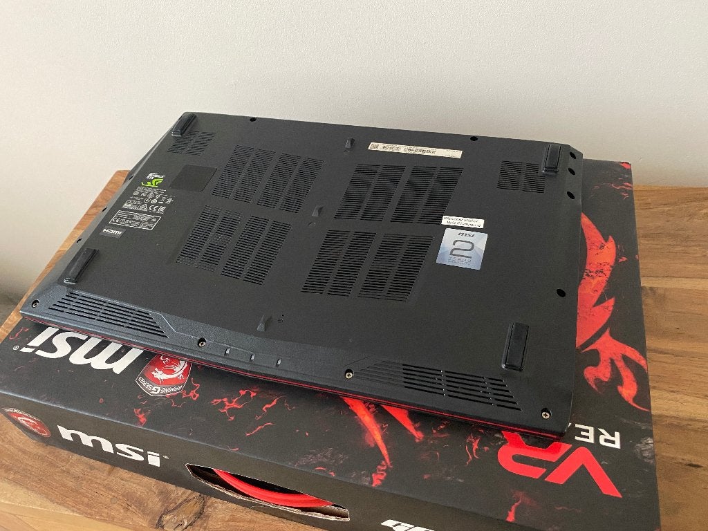 Foto 10 van NIEUW MSI gaming laptop leopard pro, i7, GTX1060, 16gb, SSD