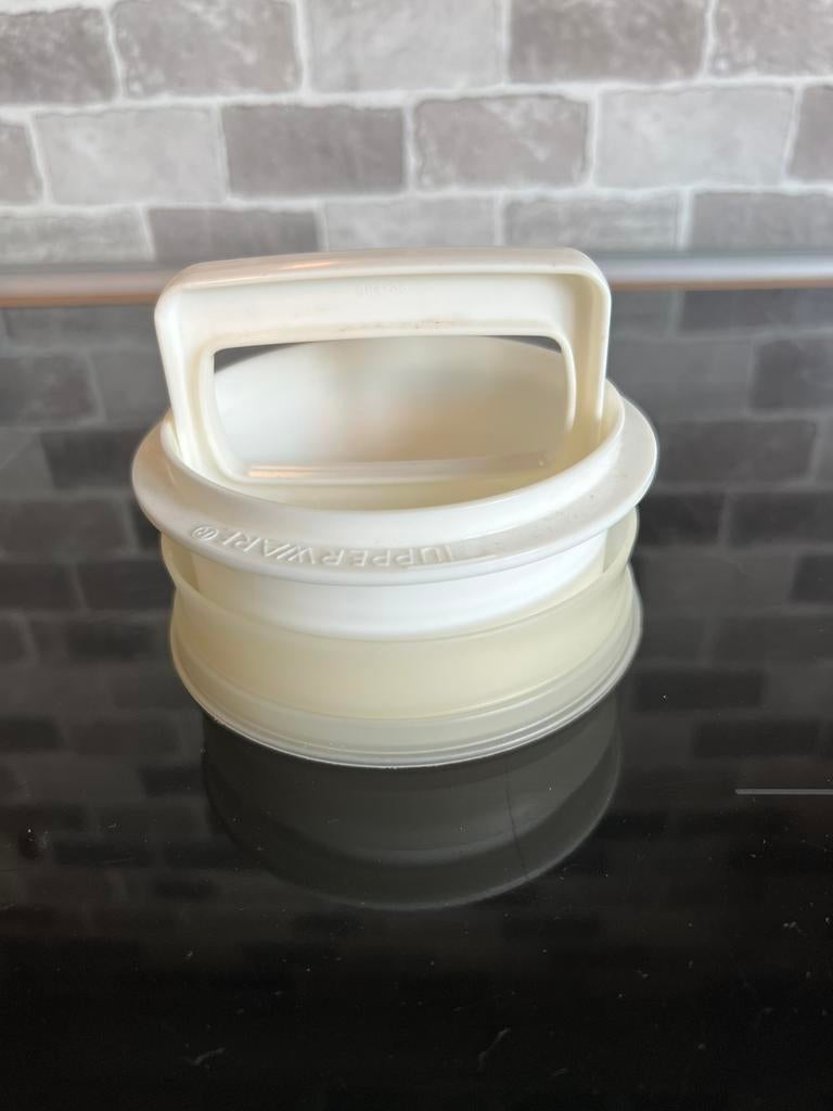 Tupperware hamburgermaker, Ophalen of Verzenden, Zo goed als nieuw, Overige typen