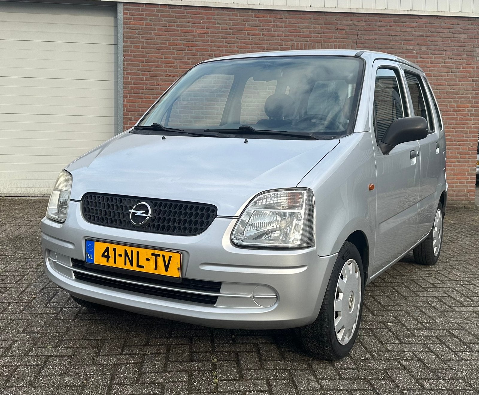 Opel Agila 1.0 benz 2e eig, APK 2027, NAP, incl Beurt, Auto's, Voorwielaandrijving, Stof, Origineel Nederlands, Handgeschakeld