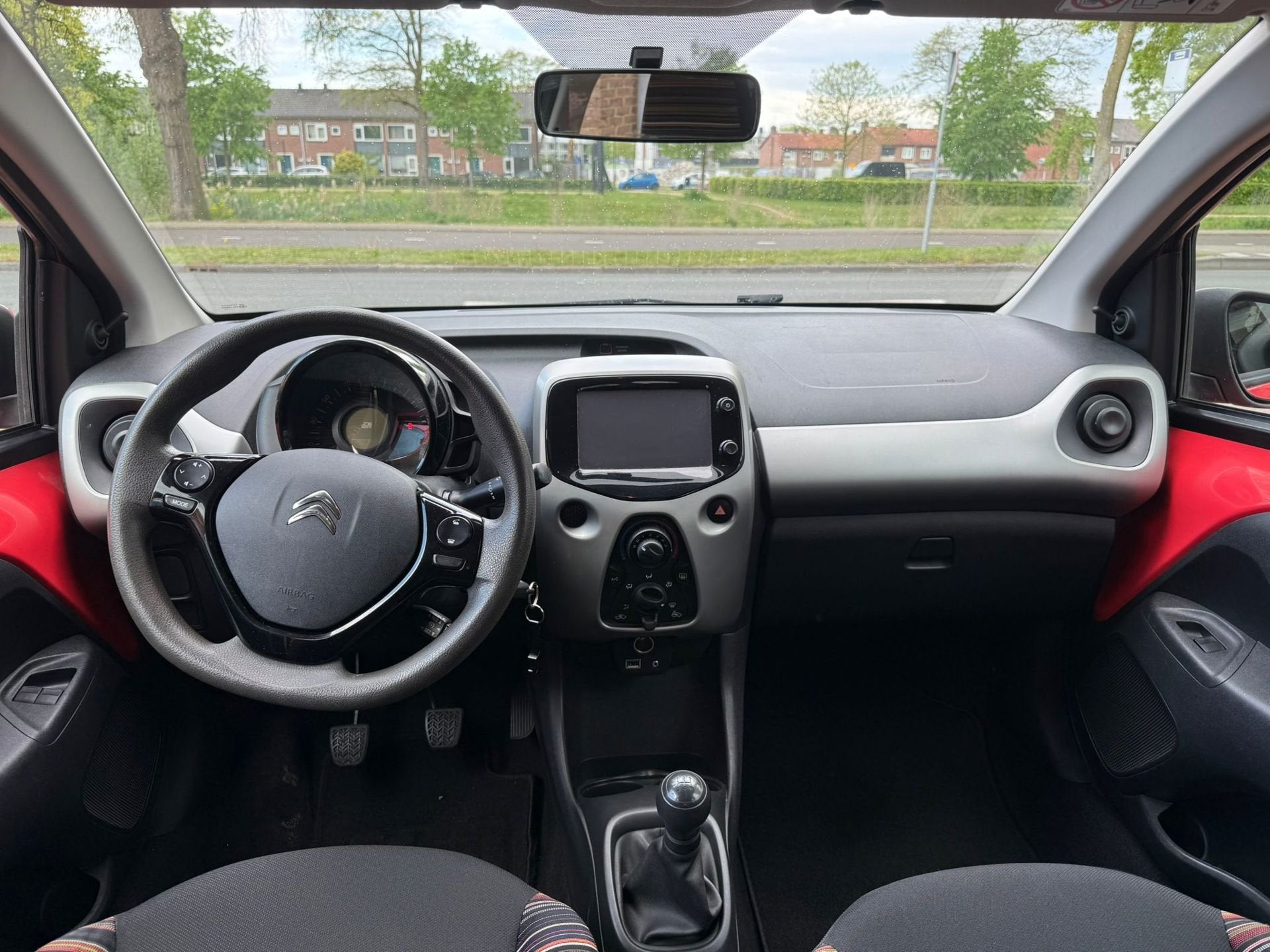 Citroen C1 1.0 e-VTi Airscape Feel Edition Weinig KM.!|Airco, Auto's, Voorwielaandrijving, Stof, Gebruikt, Zwart