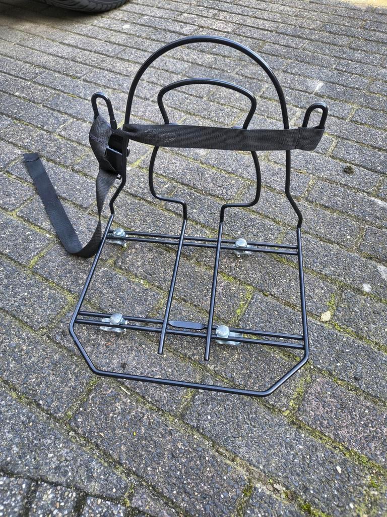 Te koop schooltas drager, Fietsen en Brommers, Fietsaccessoires | Fietstassen, Ophalen
