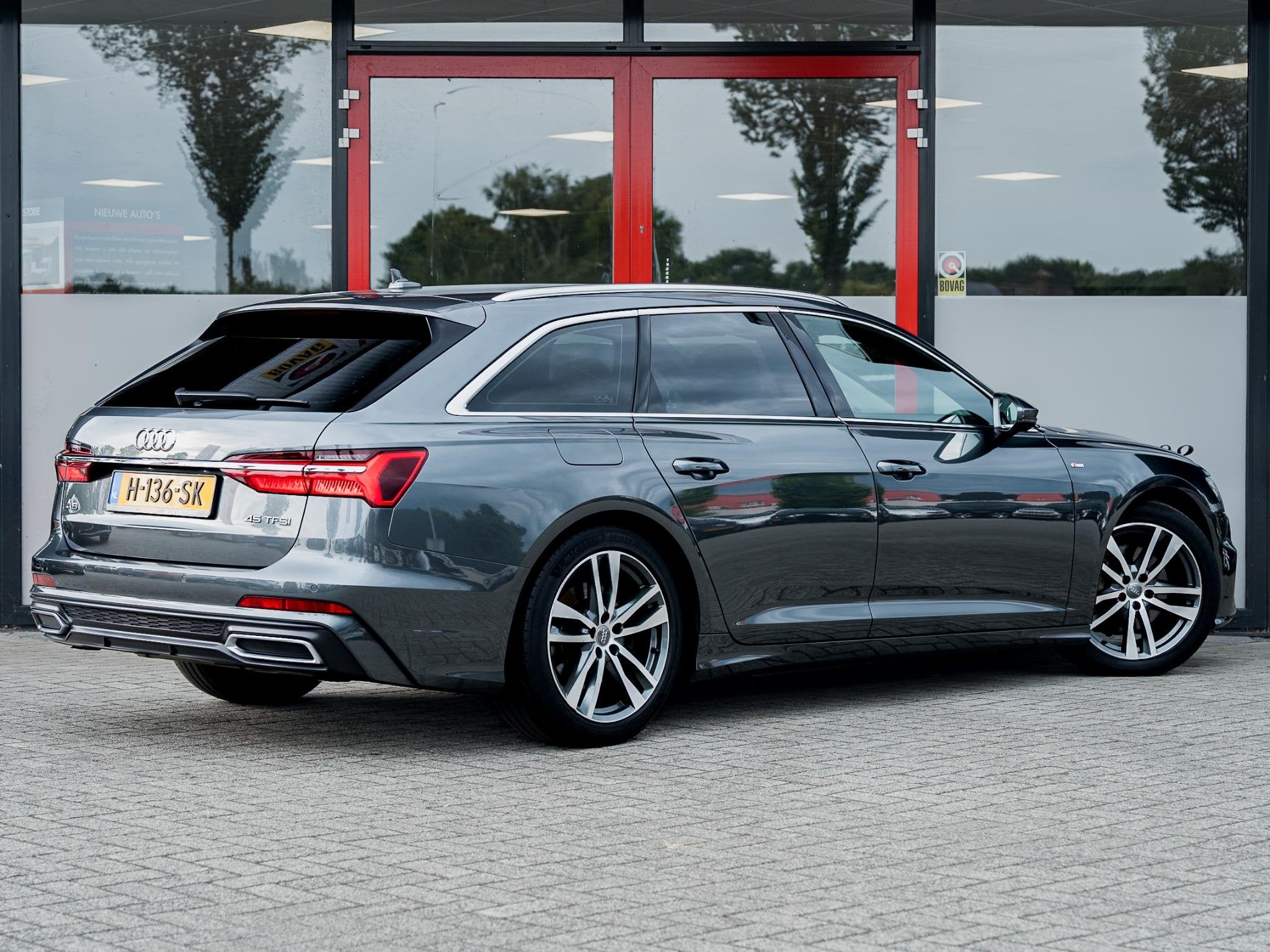 Audi A6 Avant 45 TFSI Sport S line edition | Origineel NL |, Auto's, 12 maanden, Stof, Gebruikt, 4 cilinders