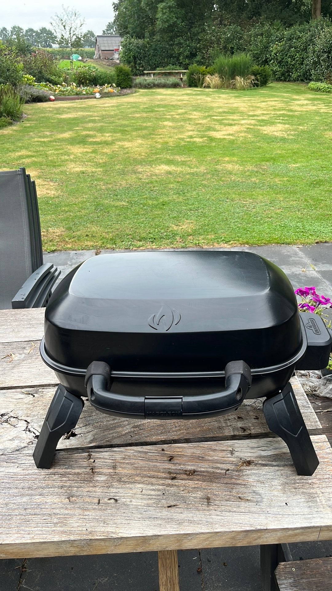 Napoleon gasbbq TravelQ 240, Ophalen, Zo goed als nieuw