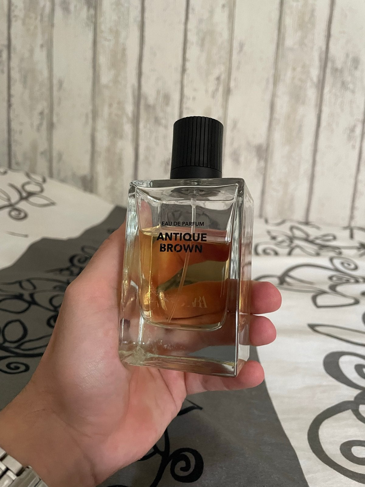 Zara Antique Brown Eau de Parfum - Zeldzaam!, Verzenden, Zo goed als nieuw