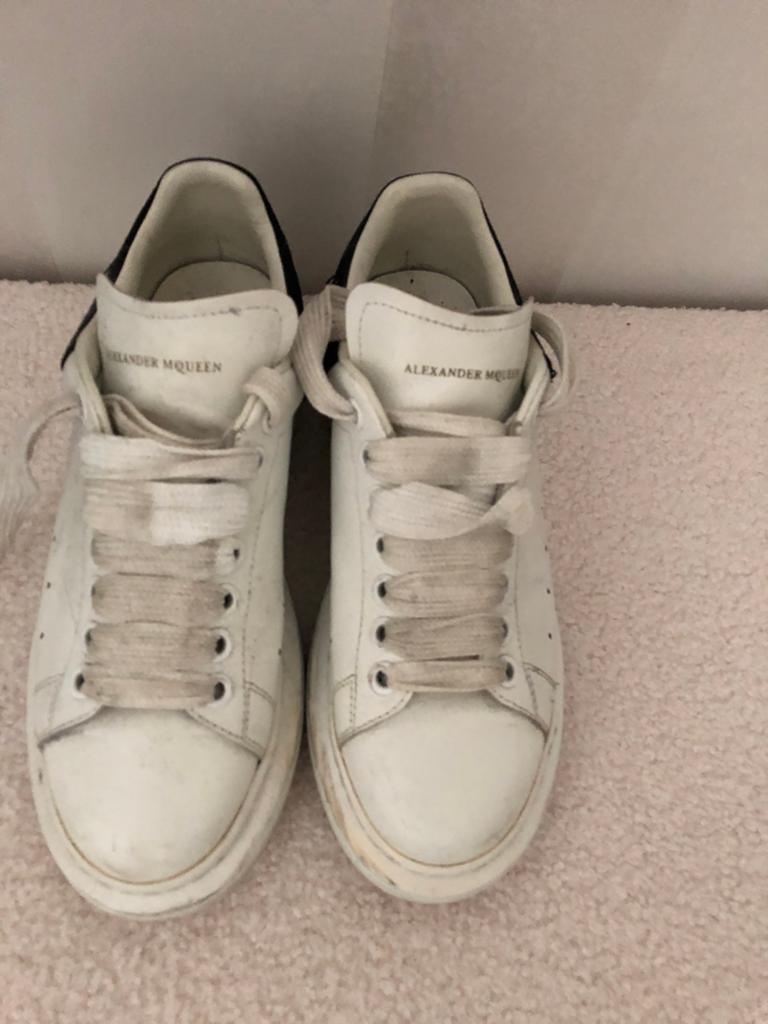 Sneakers Wit, Kleding | Dames, Schoenen, Wit, Ophalen of Verzenden, Sneakers of Gympen, Gedragen