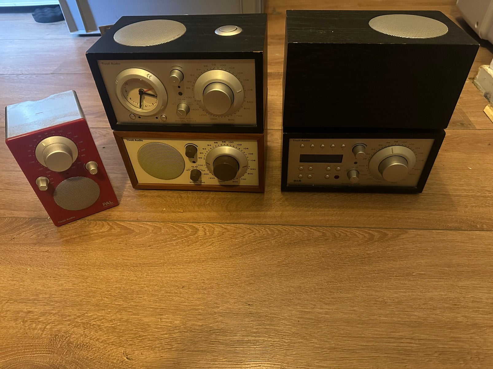 Meerdere Tivoli Audio sets: Model PAL, ONE, THREE & DAB, Ophalen, Gebruikt, Radio