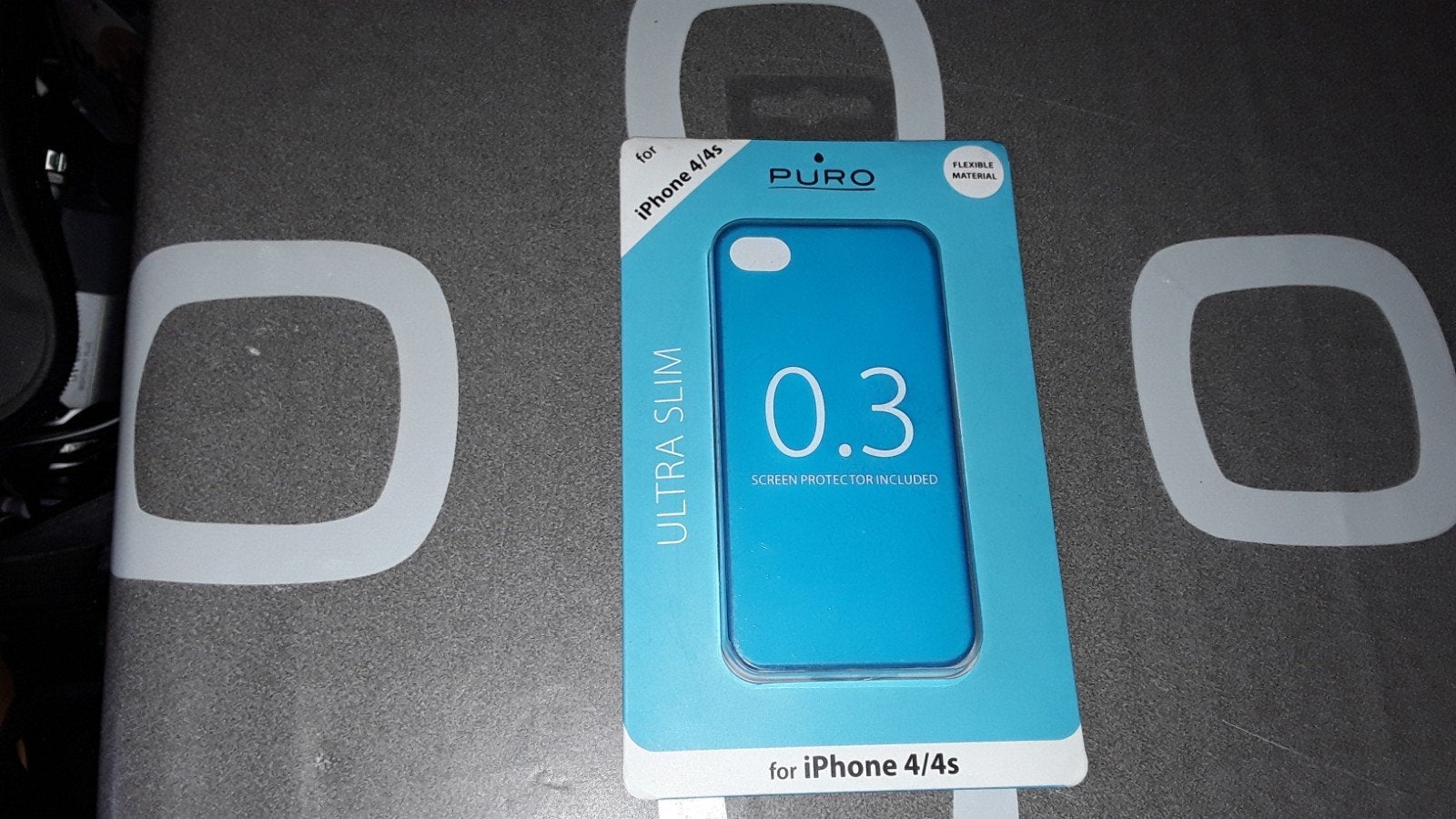 Frontje Iphone 4 / 4s 0.3 Ultra Slim. Nieuw In Verpakking., IPhone 4, Frontje of Cover, Blauw, Nieuw