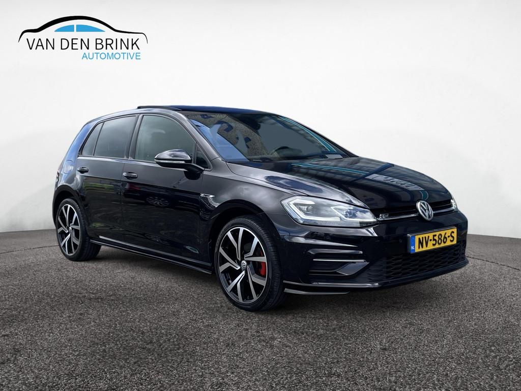 Volkswagen Golf 1.0 TSI R-line Dynaudio Pano LED (bj 2017), Auto's, Volkswagen, Stof, Gebruikt, Met garantie (alle), 620 kg