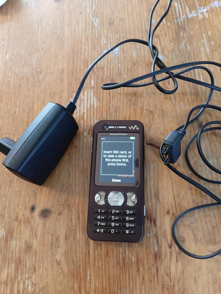 Sony Ericsson W890i Walkman Telefoon Zonder Simkaart, Gebruikt, Schuifmodel, Zwart, Overige systemen