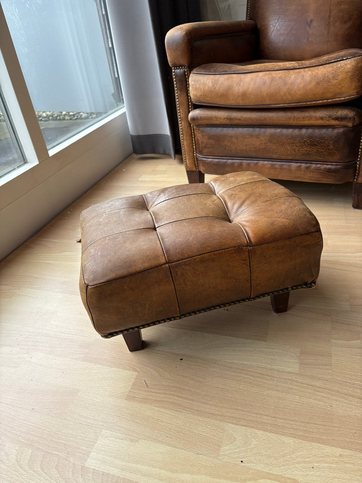 Leren fauteuils en poef, vintage stijl, Huis en Inrichting, Fauteuils, Ophalen, Gebruikt, Leer, 75 tot 100 cm