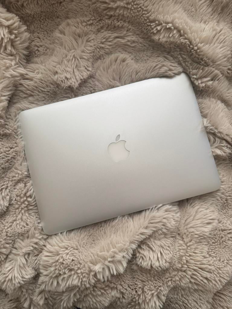 Macbook Air 13, Gebruikt, 256 GB, Qwerty, 8 GB