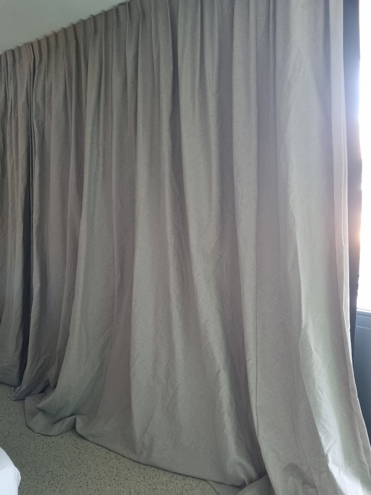 Hema Genova Gordijnen Lichtdoorlatend Katoen Polyester, Huis en Inrichting, Ophalen, Overige merken, Zo goed als nieuw, Gordijn