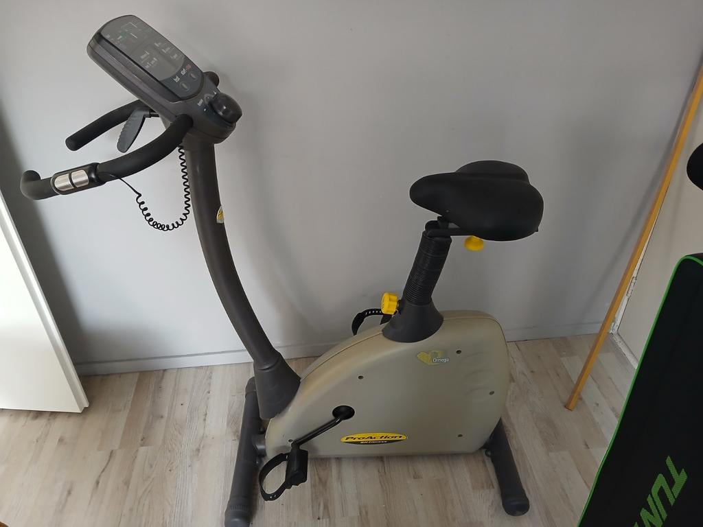 ProAction Hometrainer - Ideaal voor thuisworkouts, Ophalen, Gebruikt, Metaal, Benen