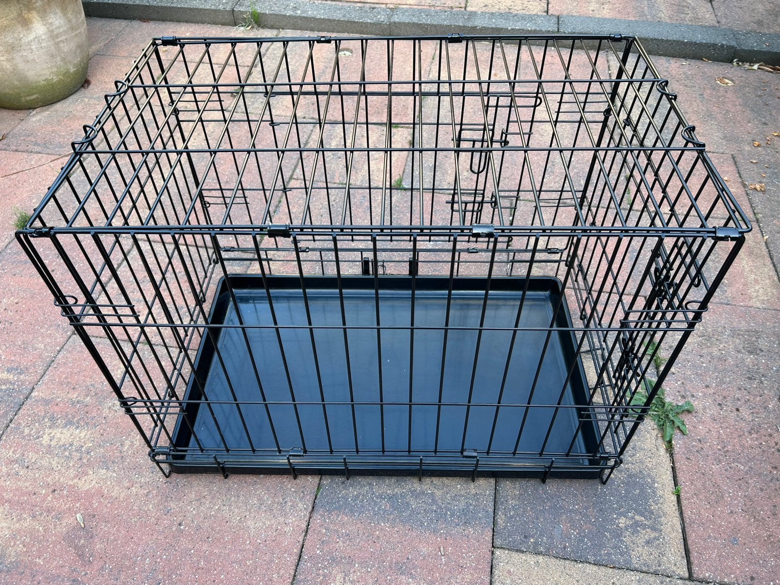 Zwarte hondenbench, in zeer goede staat, Ophalen, Zo goed als nieuw, 75 tot 110 cm, Minder dan 65 cm