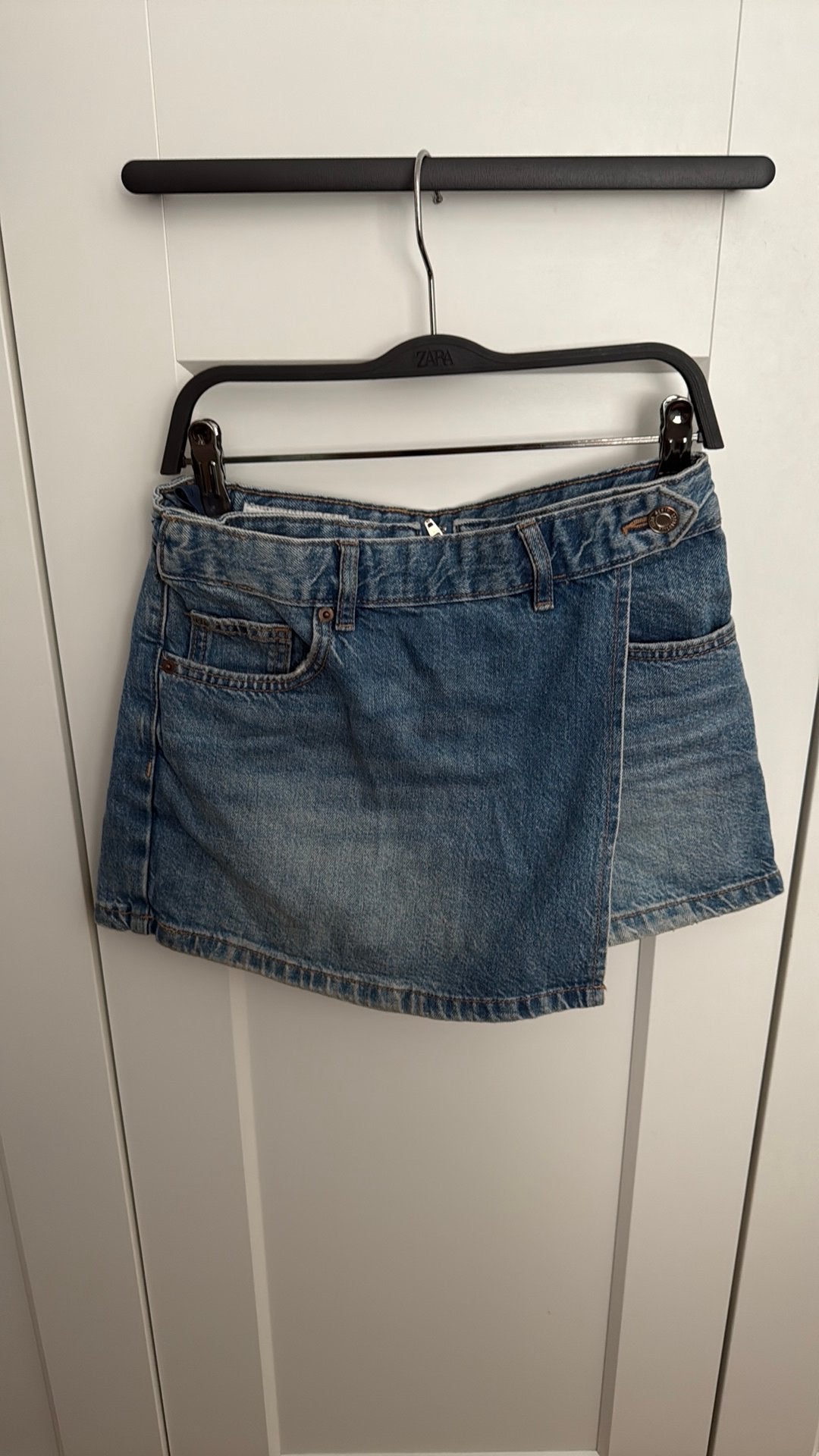 Korte broek met omslag voor als rok., Kleding | Dames, Rokken, Ophalen of Verzenden, Zo goed als nieuw, Blauw, Boven de knie
