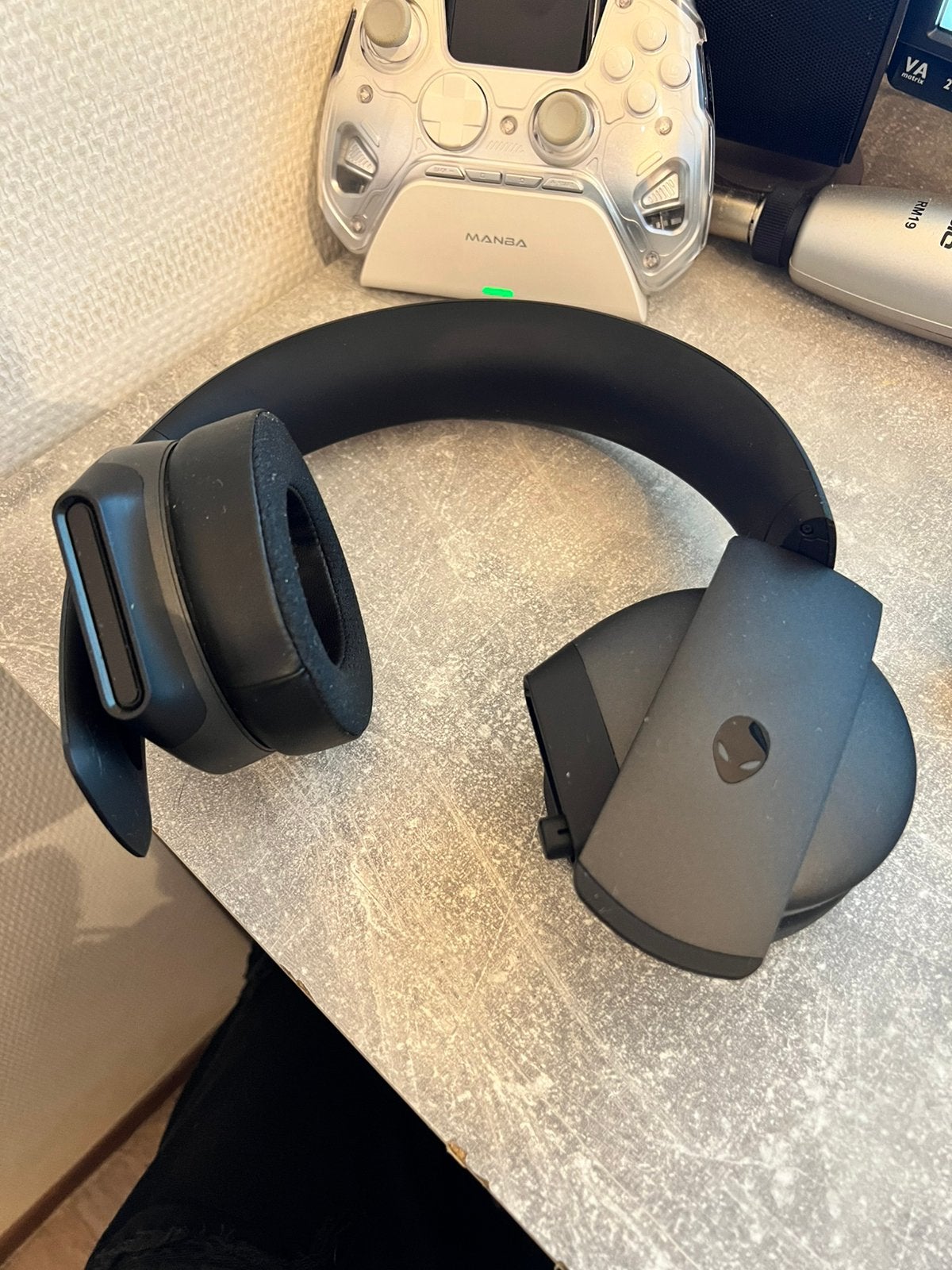 Alienware headset, Ophalen, Zo goed als nieuw