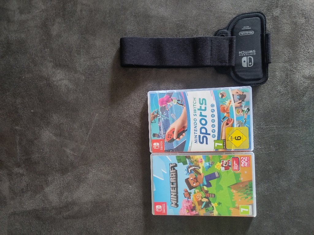 Minecraft en Nintendo Switch Sports, Spelcomputers en Games, Games | Nintendo Switch, Ophalen, Online, Gebruikt, 3 spelers of meer