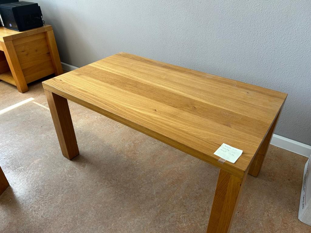 Eikenhouten tafel (klein) van Fred Constant., Huis en Inrichting, Tafels | Eettafels, Ophalen, Gebruikt, Rechthoekig, 50 tot 100 cm
