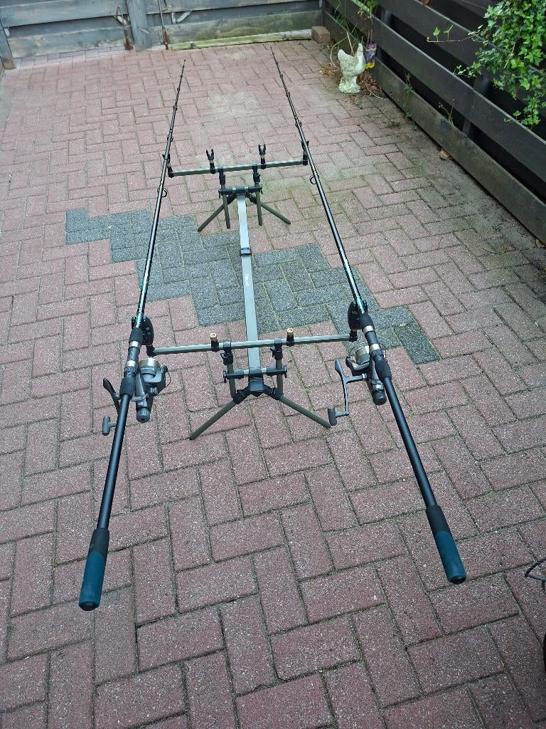 Mooie set voor de karpervisser!, Watersport en Boten, Hengelsport | Witvissen, Ophalen, Zo goed als nieuw, Complete set