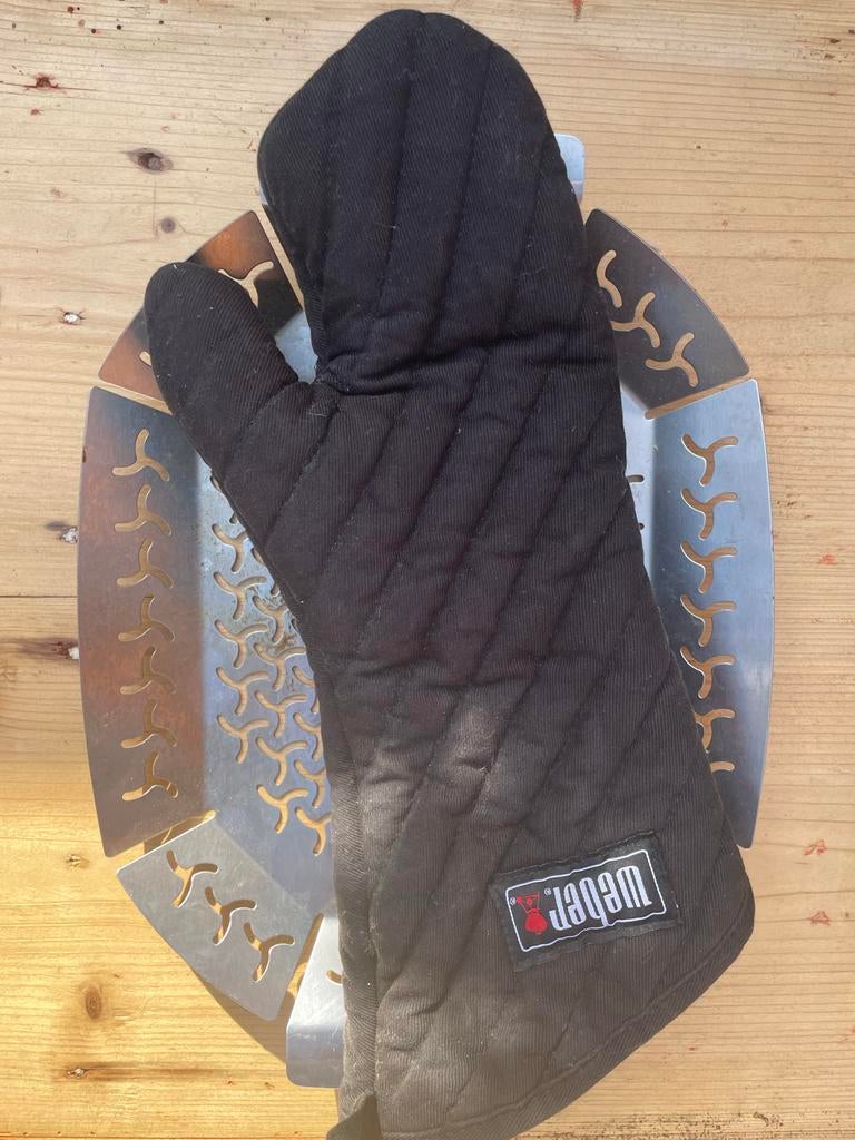 Weber bbq plaat en handschoen, Ophalen of Verzenden, Gebruikt