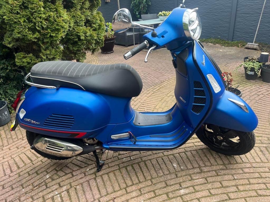 VESPA GTS 300 HPE 2020 ABS, Scooter, 300 cc, Gebruikt, Particulier