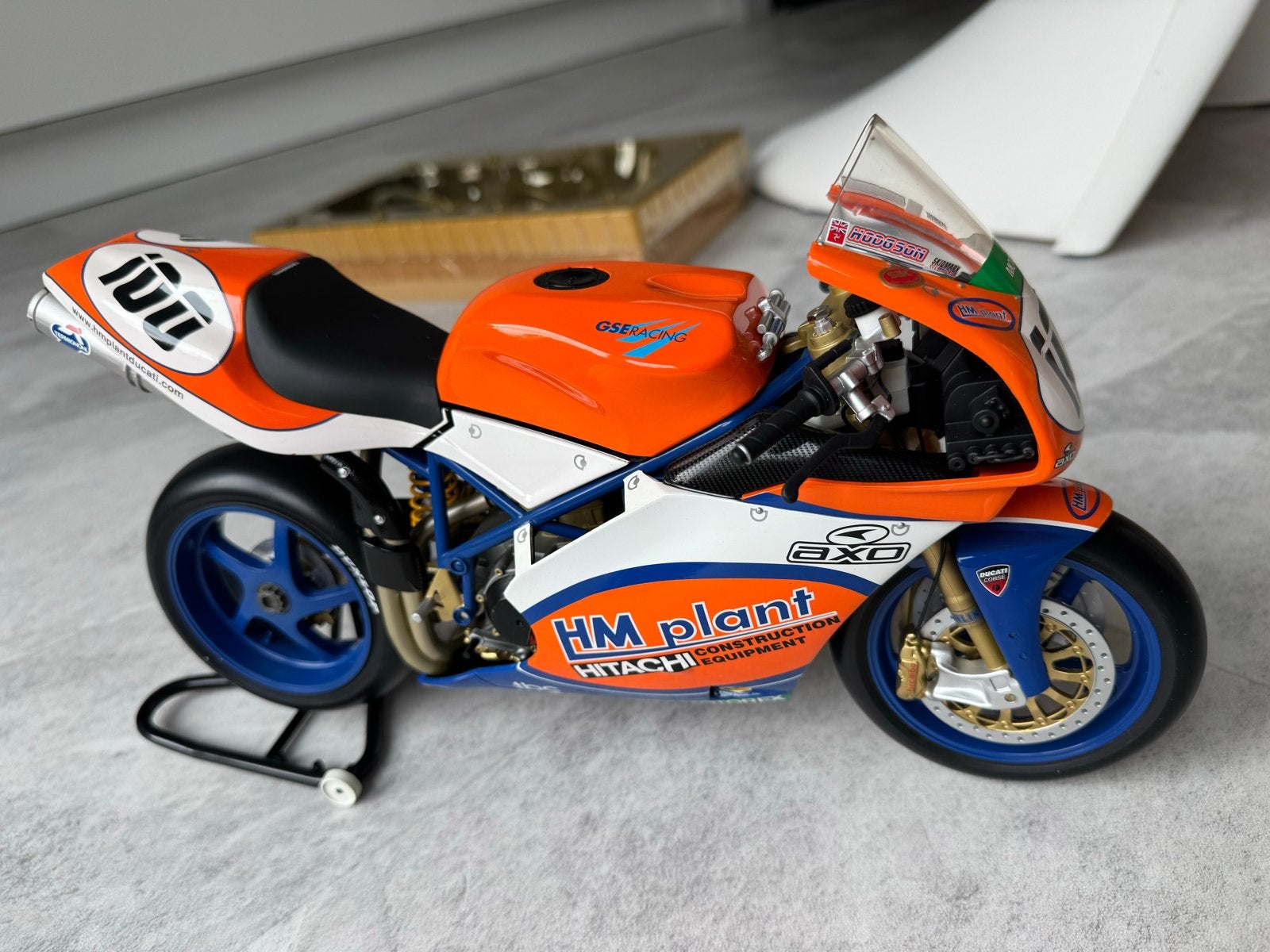 Zelfzaam Minichamps Ducati 998 F01 Neil Hodgson WSB 2002 1:6, Overige merken, Nieuw, Ophalen of Verzenden, Groter dan 1:32