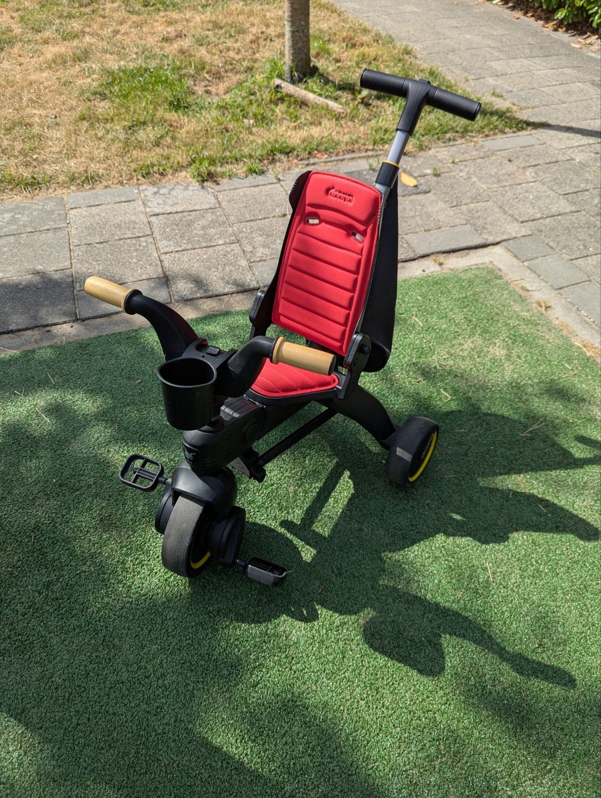 Doona Liki Trike S5 driewieler Flame Red, Ophalen