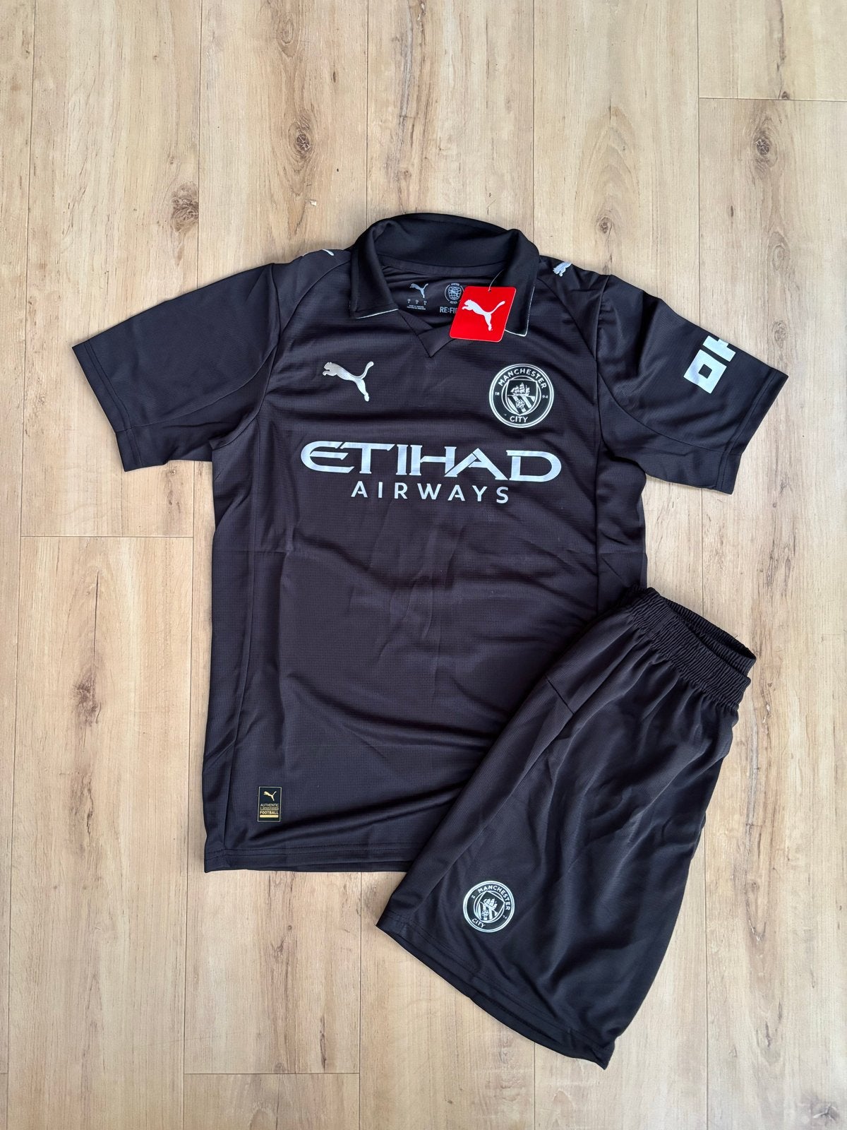 Manchester City Voetbaltenue Zwart - Maat S - nieuw, Zwart, Nieuw, Ophalen of Verzenden, Voetbal