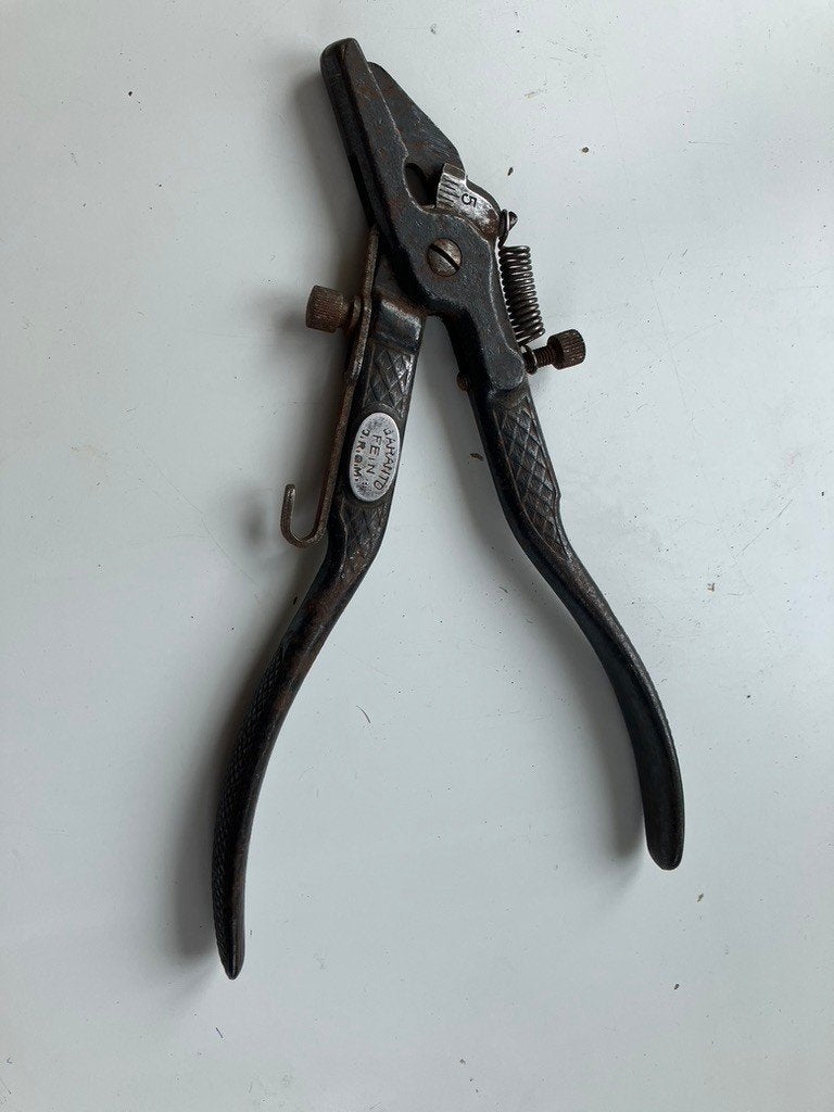 Zaagzettang Garanto Fein met mooie details. , Antiek en Kunst, Ophalen of Verzenden