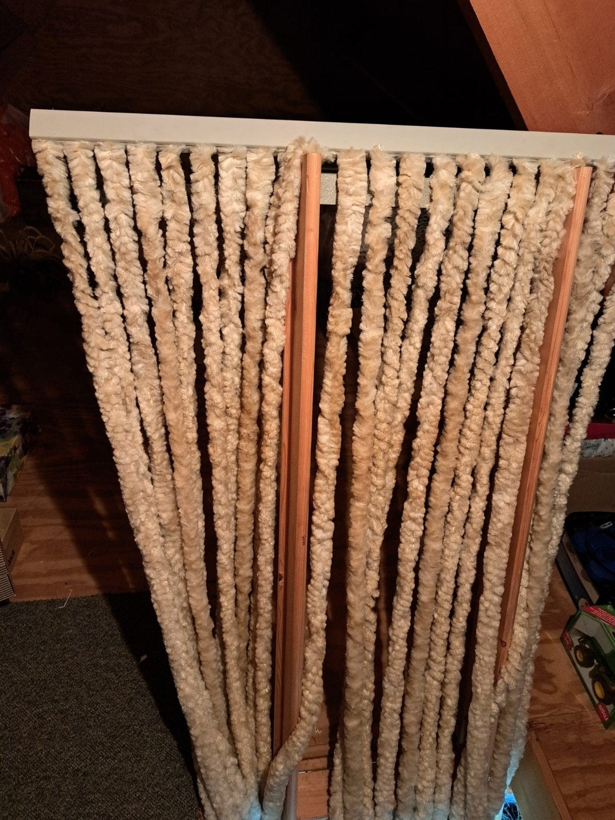 Vliegenhor / Hordeur kattenstaart - Crèmekleurig, Ophalen, Zo goed als nieuw, Hordeur, 200 tot 215 cm