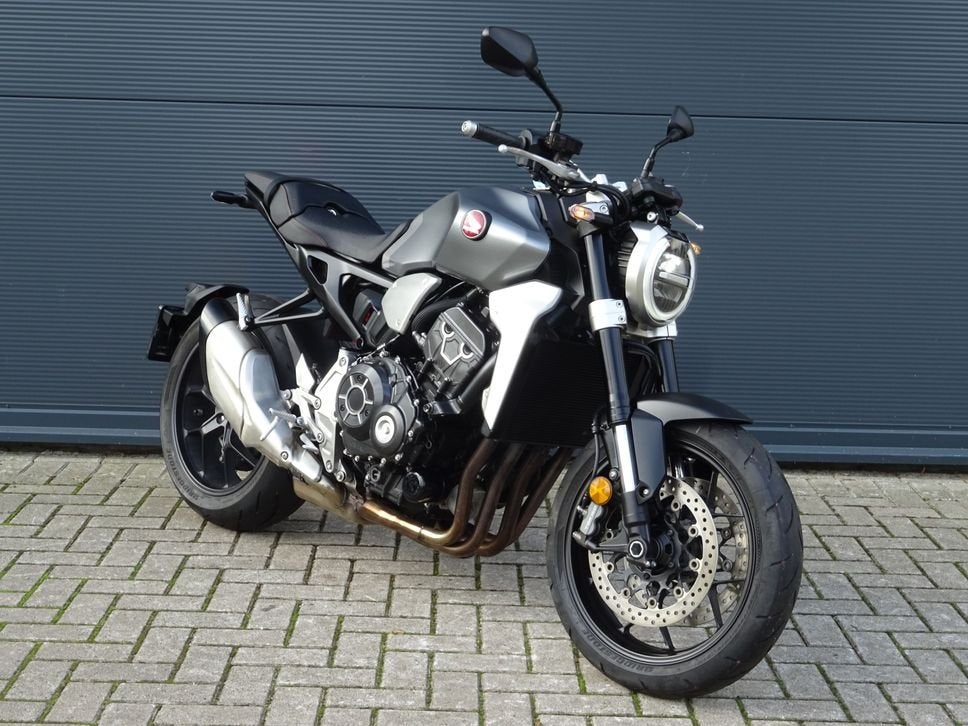HONDA CB 1000 R 2020 2.378km 1e eigenaar orig NL CB1000R, HONDA, 4 cilinders, Motorrijbewijs A, Bedrijf
