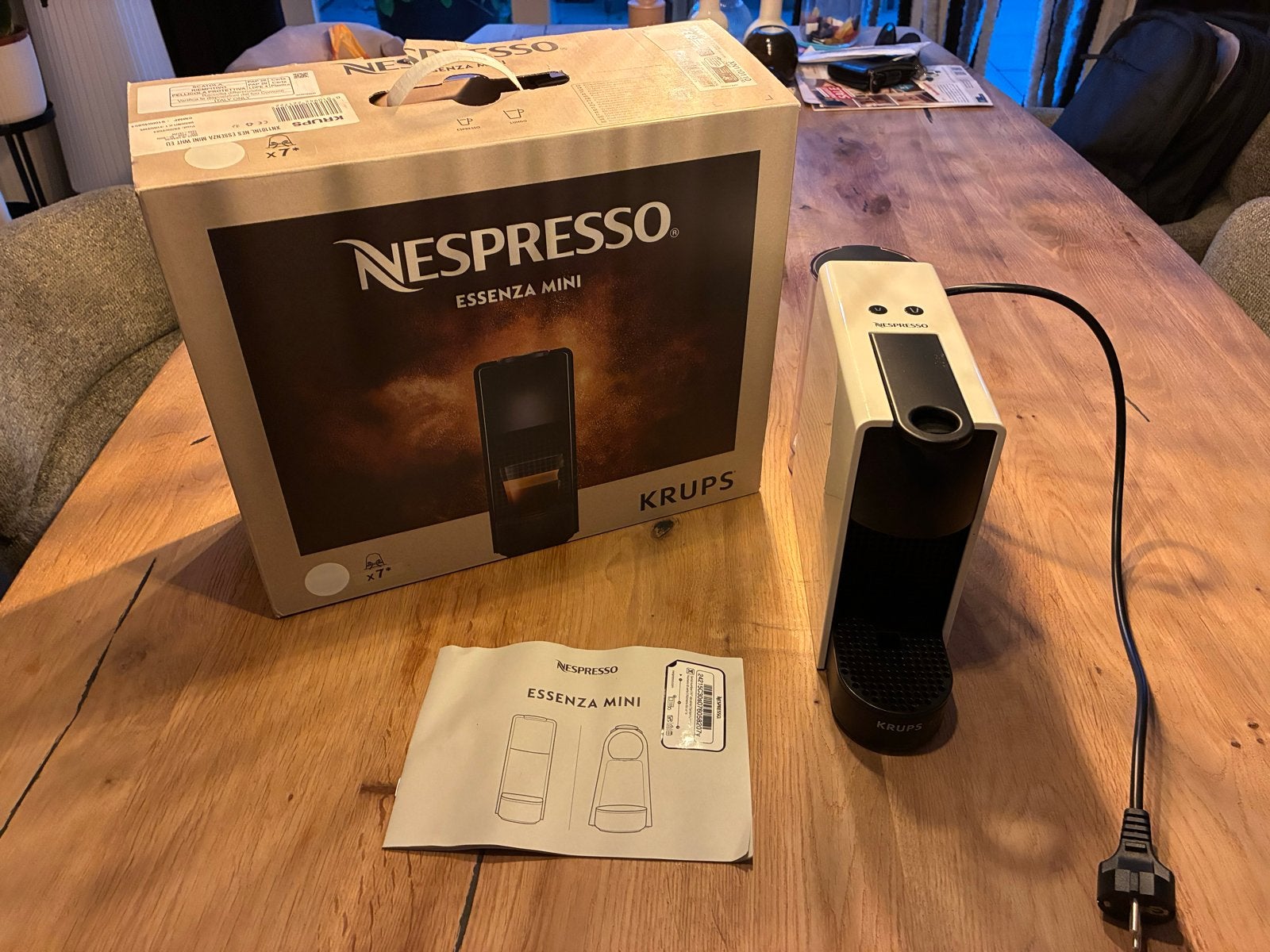 Nespresso Essenza Mini Krups - Zo goed als nieuw, Witgoed en Apparatuur, Ophalen, Koffiepads en cups, Espresso apparaat, Zo goed als nieuw