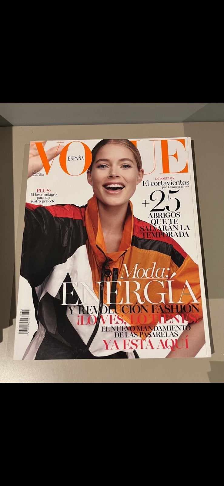 Vogue Doutzen Kroes Spain 2016 Rare, Boeken, Ophalen of Verzenden, Zo goed als nieuw, Mode algemeen